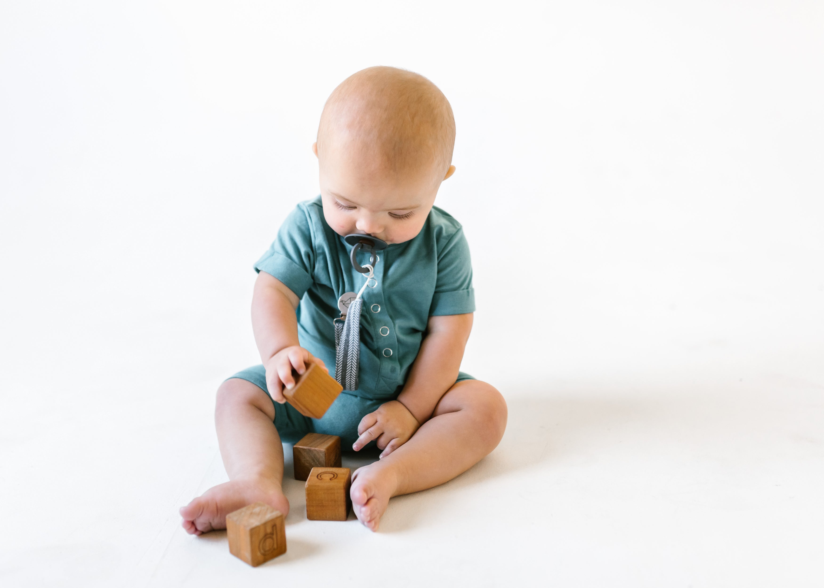 Copper Pearl Binky Clips | Chip