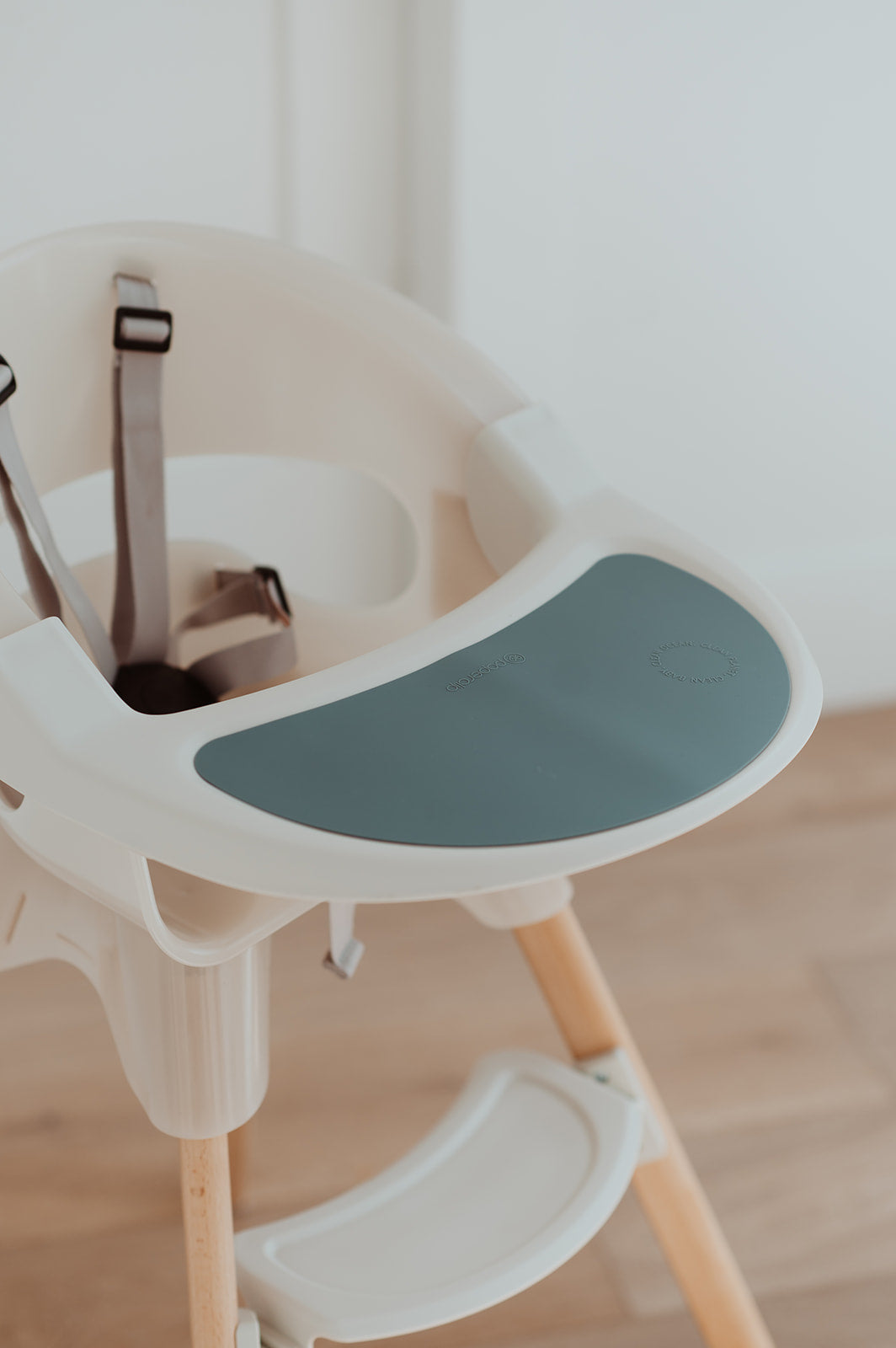 Paperclip Silicone Placemat