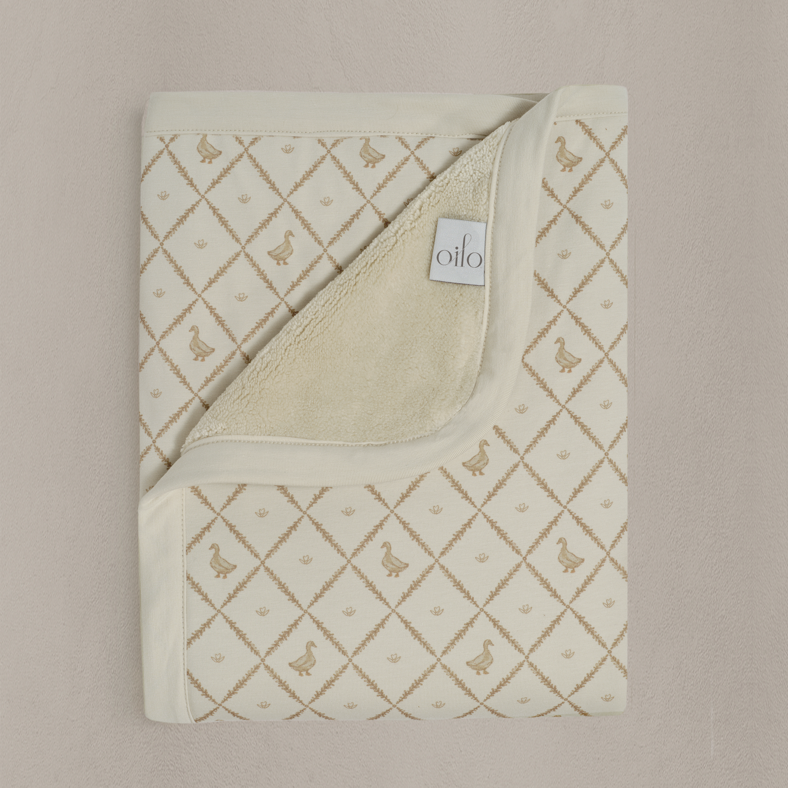 Oilo Duck Cuddle Plush Infant Blanket