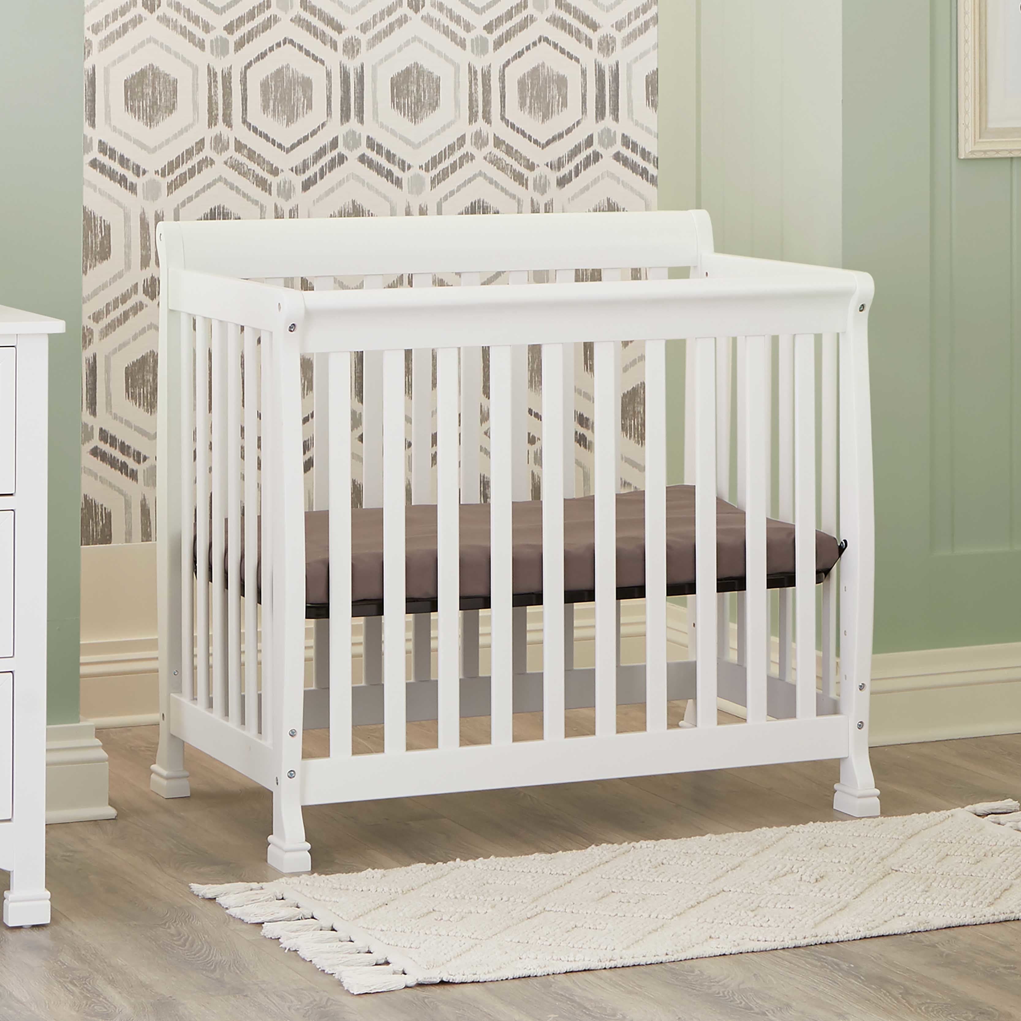 DaVinci Kalani 4-in-1 Convertible Mini Crib