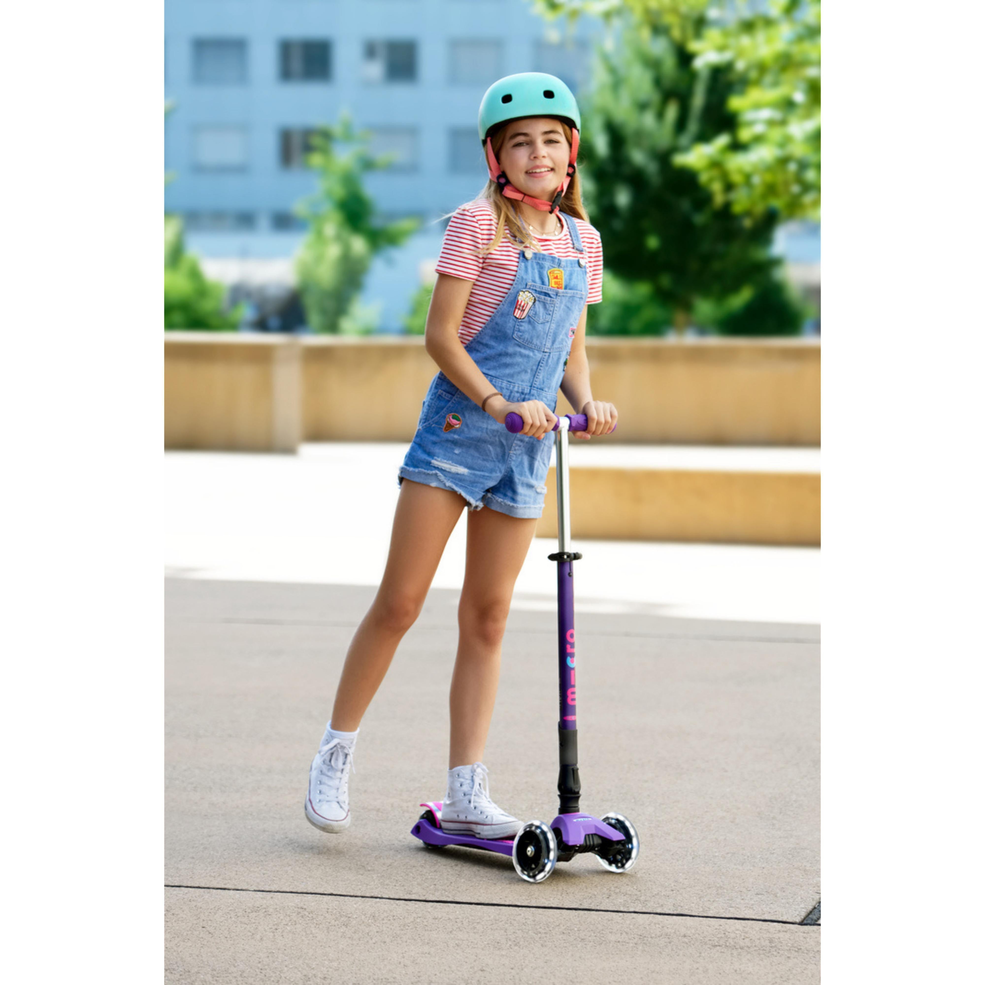 Micro Kickboard Maxi Deluxe Foldable LED Scooter