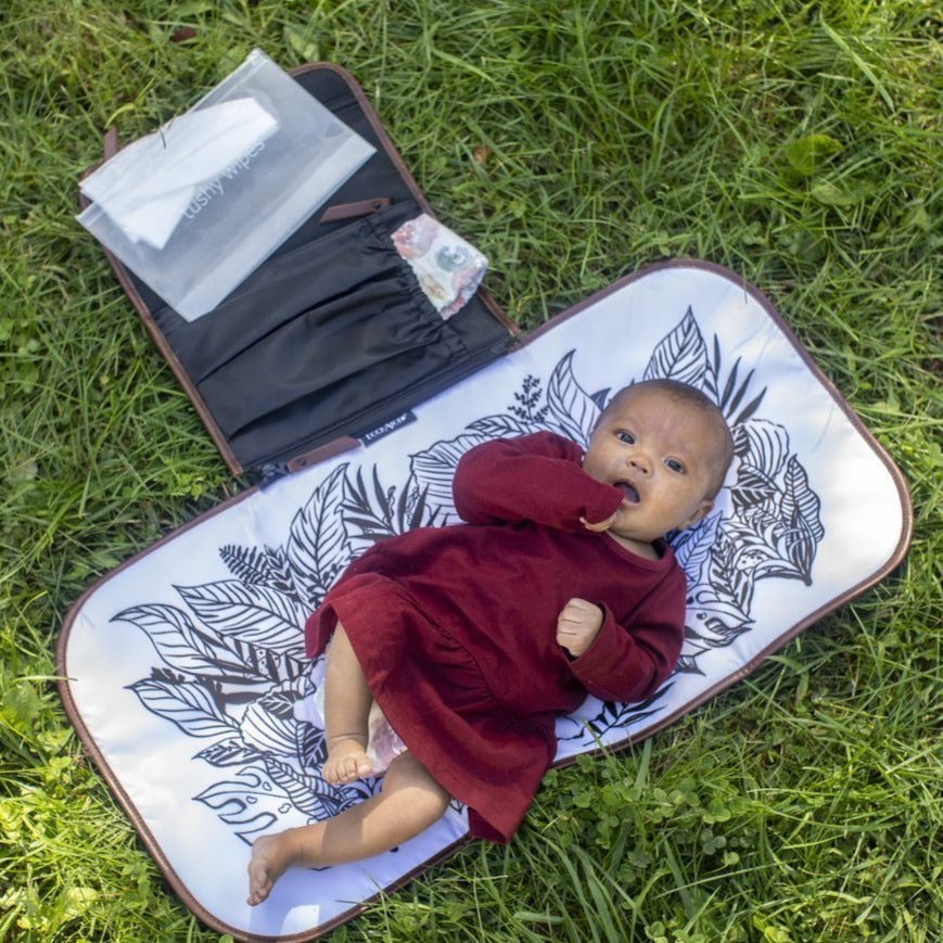 DockATot Clutch Changer